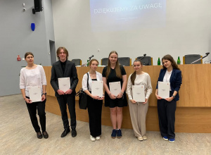 Zdolny Uczeń - Świetny Student